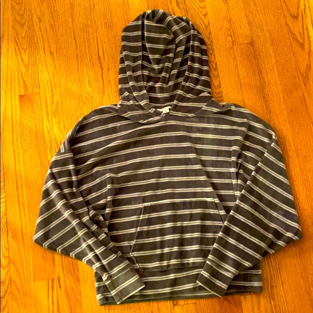 American Eagle Soft Long Sleeve with hood